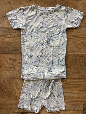 LEV Baby Bamboo Dolphin Short Sleeve Top & Short Pajama Set Kids Size 6Y
